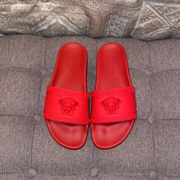 Medusa Cardinal Slide Sandals - Picture 2 of 4